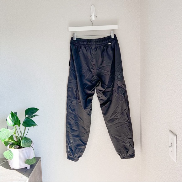 VUORI Women's Scout Jogger Pants Size XS Grey Drawstring Outdoor - Picture 6 of 7